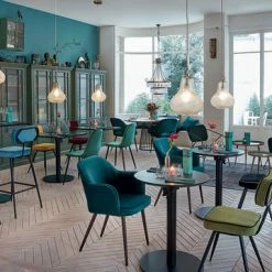 Maisons Du Monde Appliques Murales Et Spots Applique En Métal Doré Et Verre -Luminaires Soldes 2022 applique en metal dore et verre 1000 10 31 190886 3