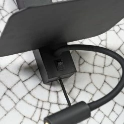 It's About Romi Appliques Murales Et Spots Applique Noire Avec Tablette Liseuse Et Abat-jour H52cm -Luminaires Soldes 2022 applique noire avec tablette liseuse et abat jour h52cm 17