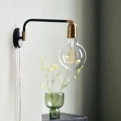 House Doctor Appliques Murales Et Spots Applique Noire Et Laiton -Luminaires Soldes 2022 applique noire et laiton 2