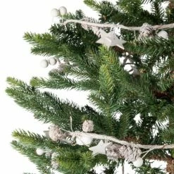 Maisons Du Monde Guirlandes Et Cimiers Guirlande Lumineuse 20 LED étoiles Et Pommes De Pin L220 -Luminaires Soldes 2022 guirlande lumineuse 20 led etoiles et pommes de pin l220 1000 2 30 184571 1