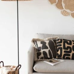 Maisons Du Monde Lampadaires Lampadaire Avec Abat-jour En Jute Beige H160 -Luminaires Soldes 2022 lampadaire avec abat jour en jute beige h160 1000 9 36 227996 2