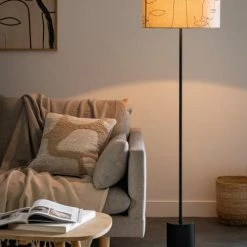 Maisons Du Monde Lampadaires Lampadaire En Métal Noir, Bois D'acacia Et Abat-jour En Coton écru à Motifs Visages H145 9 Maisons Du Monde Lampadaires Lampadaire En Métal Noir, Bois D'acacia Et Abat-jour En Coton écru à Motifs Visages H145 -Luminaires Soldes 2022 lampadaire en metal noir bois d acacia et abat jour en coton ecru a motifs visages h145 1000 2 21 221257 4