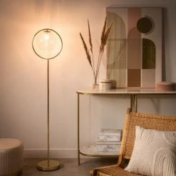 Maisons Du Monde Lampadaires Lampadaire Globe En Verre Et Métal Doré -Luminaires Soldes 2022 lampadaire globe en verre et metal dore 1000 11 25 211134 5