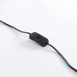 Mica Decorations Lampes à Poser Lampe à Poser En Bambou Et Métal Noir -Luminaires Soldes 2022 lampe a poser en bambou et metal noir 4