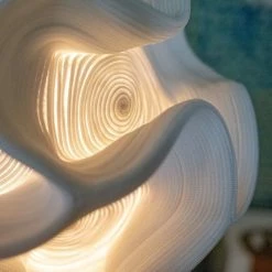 Now’s Home Lampes à Poser Lampe à Poser En Zipper Ivoire Pied En Teck H64 -Luminaires Soldes 2022 lampe a poser en zipper ivoire pied en teck h64 3