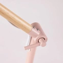 Maisons Du Monde Lampes De Chevet Enfant Lampe De Bureau En Métal Rose Pastel -Luminaires Soldes 2022 lampe de bureau en metal rose pastel 1000 6 21 181651 5