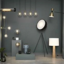 Maisons Du Monde Lampes à Poser Lampe En Métal émaillé Bleu Et Cerclage En Métal Doré -Luminaires Soldes 2022 lampe en metal emaille bleu et cerclage en metal dore 1000 10 20 210555 5
