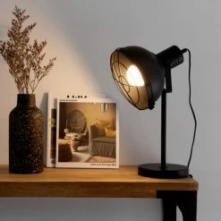 Maisons Du Monde Lampes à Poser Lampe En Métal Noir -Luminaires Soldes 2022 lampe en metal noir 1000 0 39 227630 5