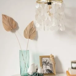 Maisons Du Monde Suspensions Suspension à Pampilles En Nacre écrue Et Métal Doré 7 Maisons Du Monde Suspensions Suspension à Pampilles En Nacre écrue Et Métal Doré -Luminaires Soldes 2022 suspension a pampilles en nacre ecrue et metal dore 1000 10 5 223373 2